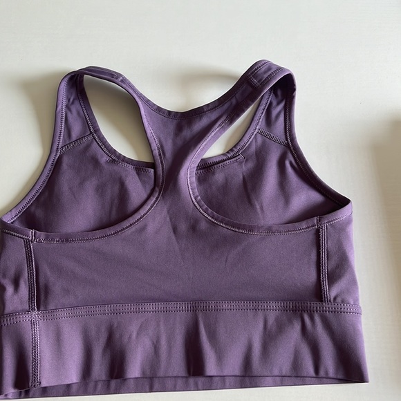 Nike Bra - Picture 2 of 5
